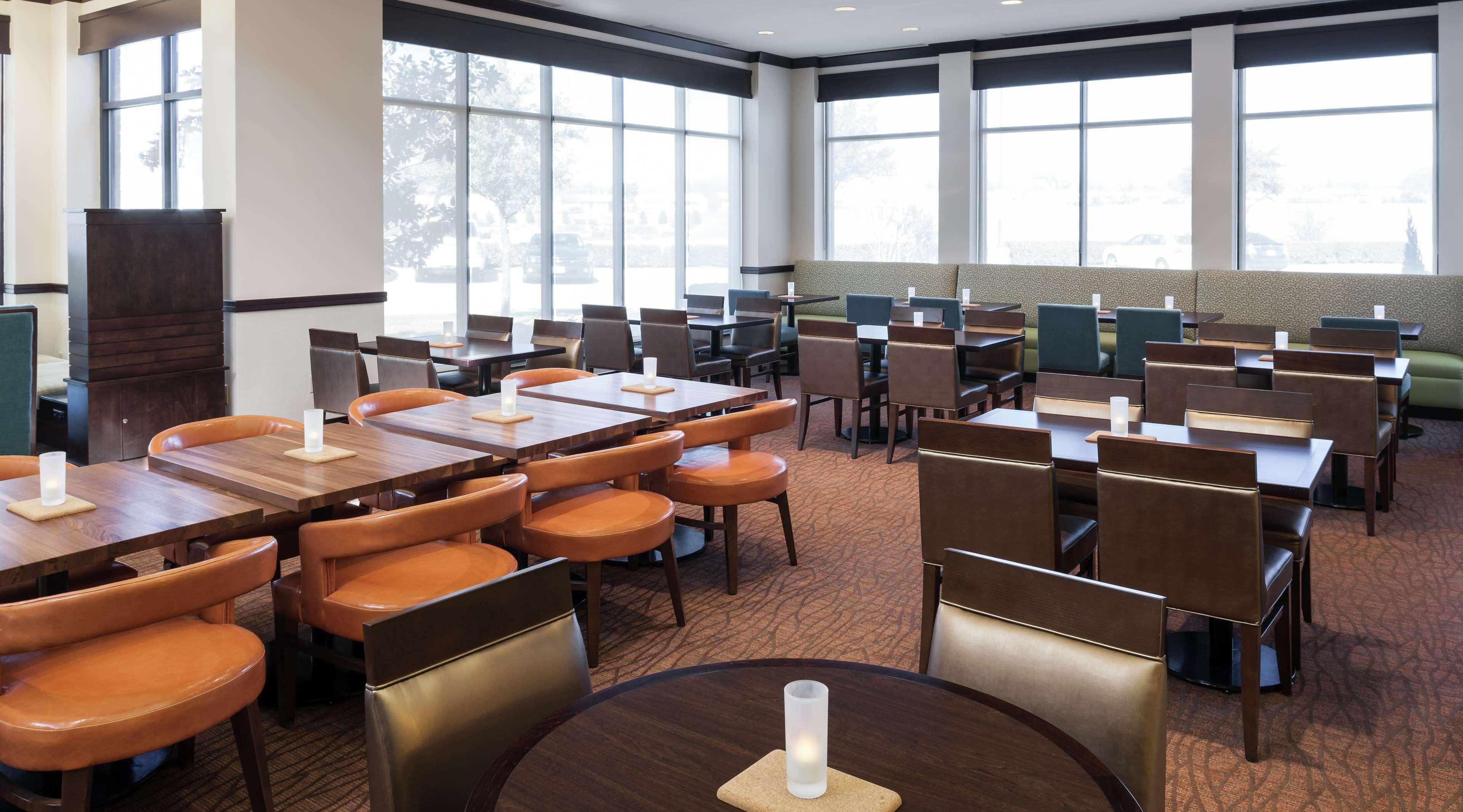 Hilton Garden Inn Dallas/Дънканвил Екстериор снимка