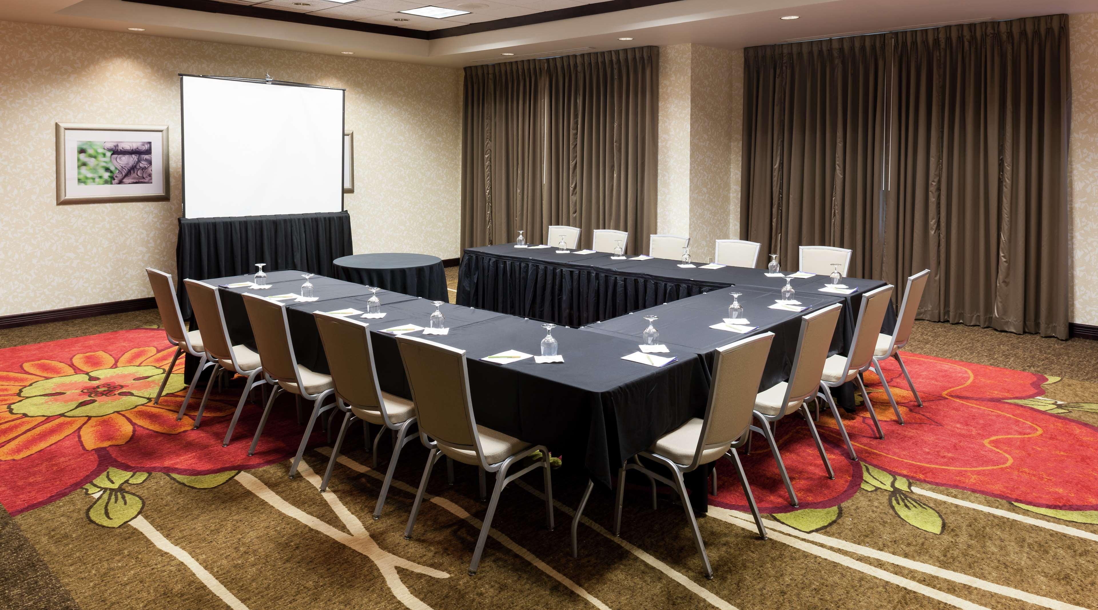 Hilton Garden Inn Dallas/Дънканвил Екстериор снимка