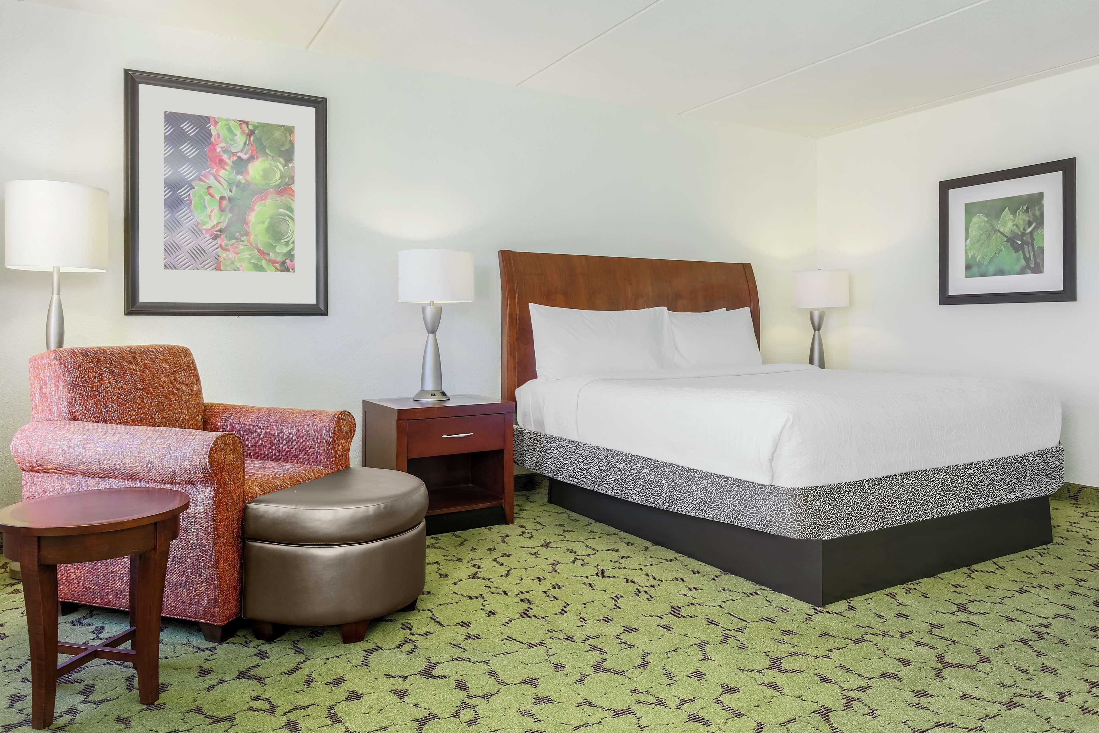 Hilton Garden Inn Dallas/Дънканвил Екстериор снимка