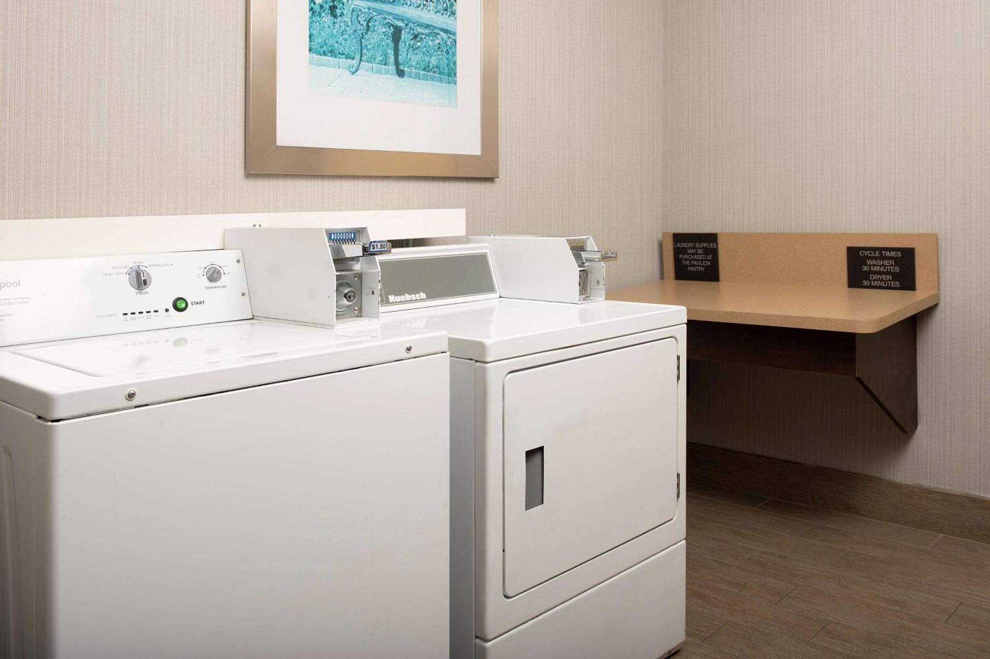 Hilton Garden Inn Dallas/Дънканвил Екстериор снимка